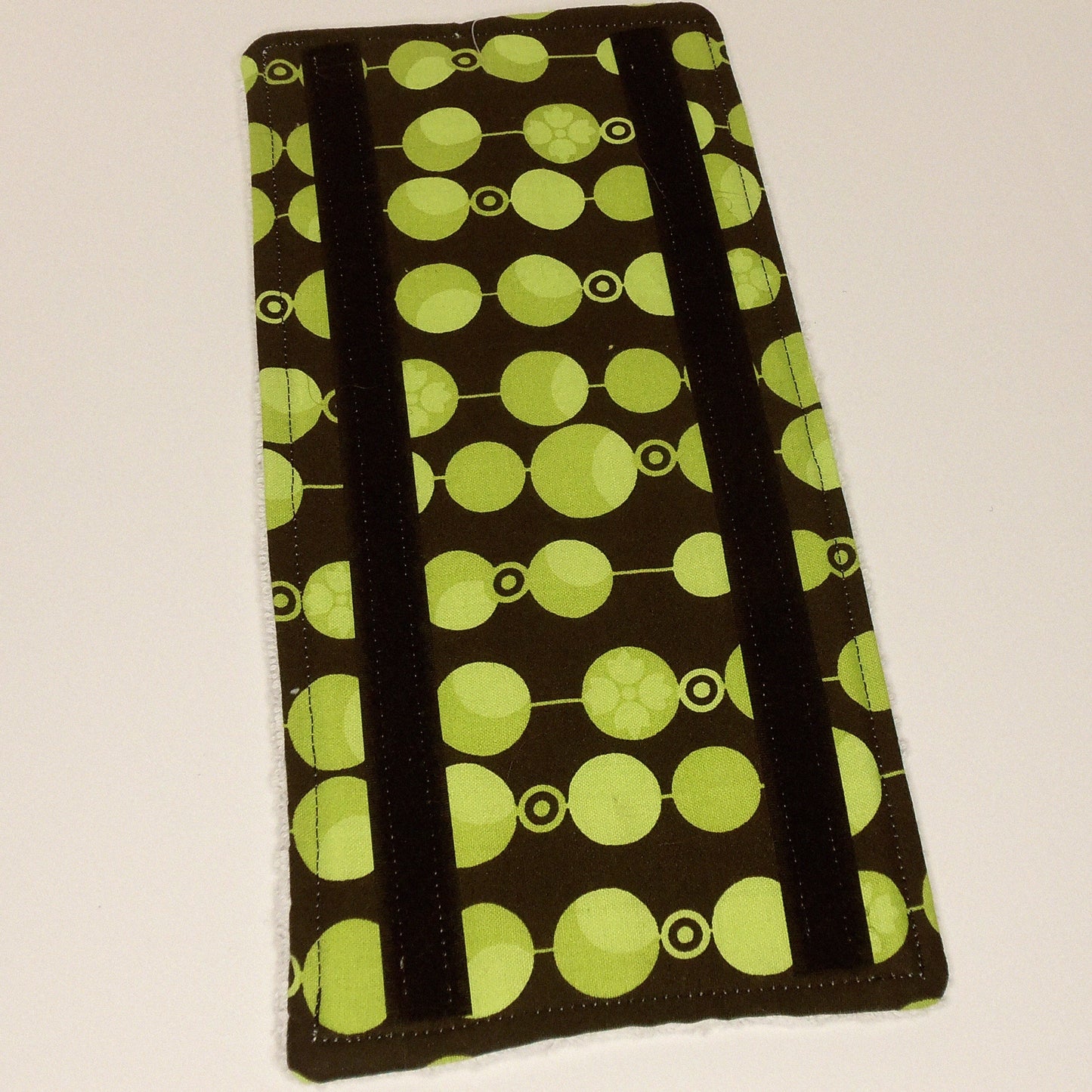 WET MOP PAD- BLACK AND GREEN DOT